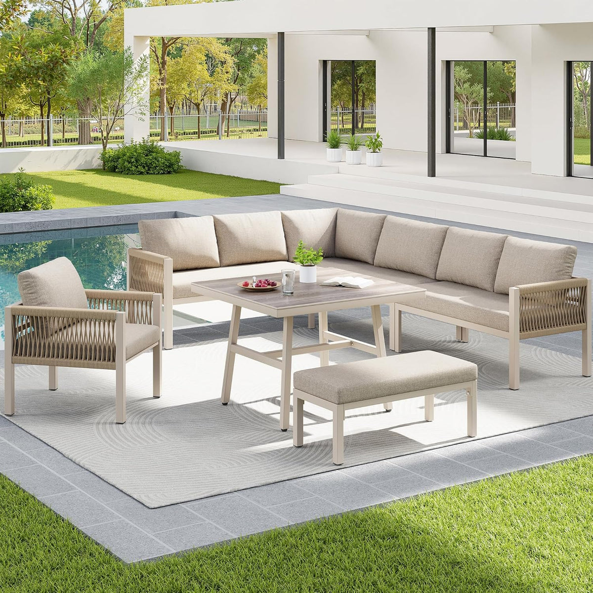 Jardin Exterior en Forma de L para hasta 8 Personas